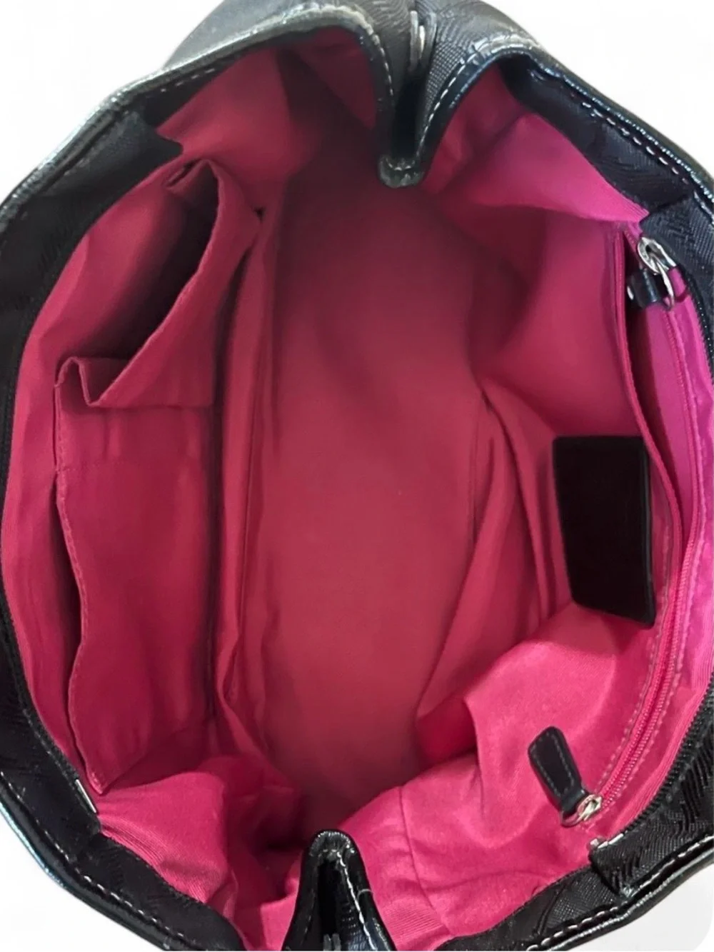 Classic Black Handbag with Front Zip Pocket